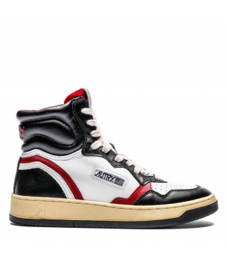 Кроссовки W's Liberty High Black/White/Red